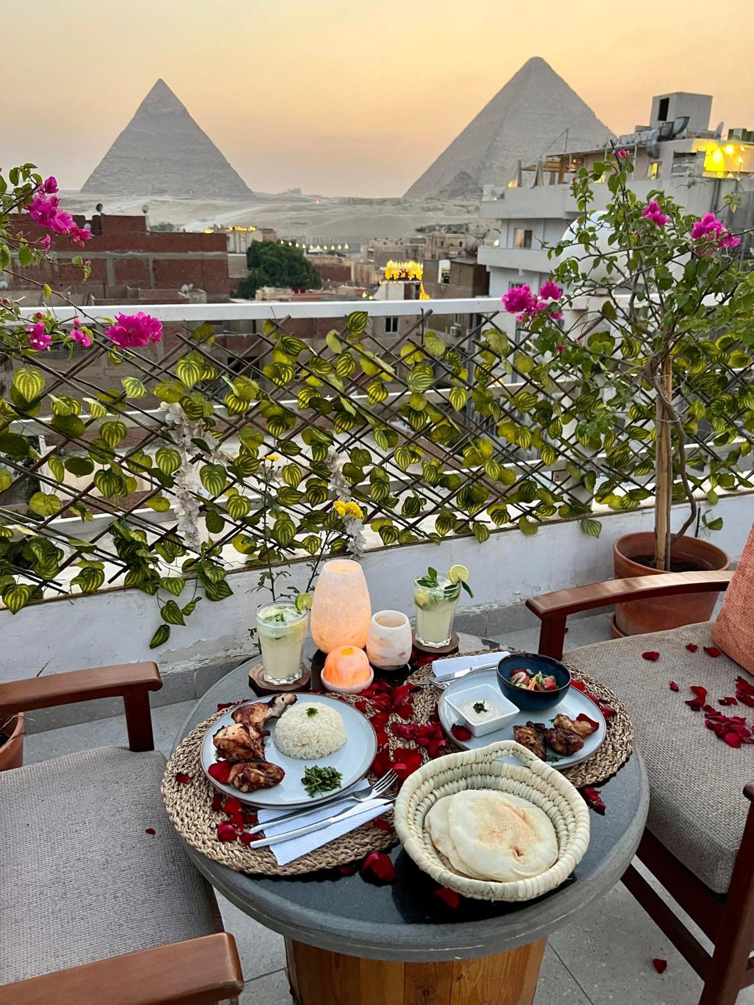 Jimmy Pyramids Hotel Kafret el-Gabal Zewnętrze zdjęcie