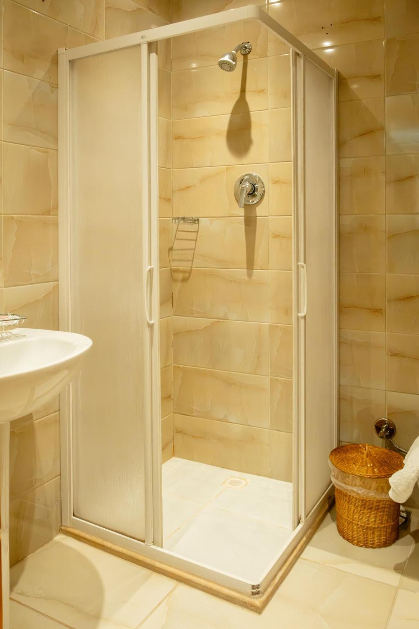 Jimmy Pyramids Hotel Kafret el-Gabal Zewnętrze zdjęcie